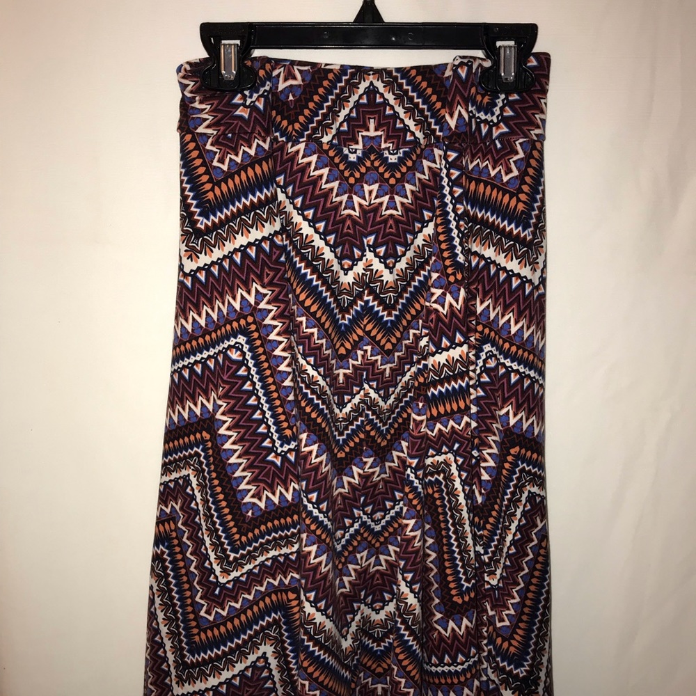 XL ReneeC skirt!  Lightweight & stretchy!  Worn x2